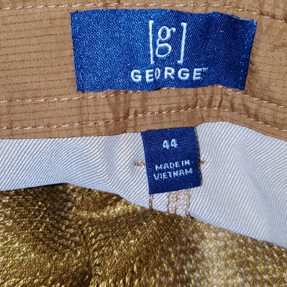 GEORGE ABOVE THE KNEE SHORT - Picture 8 of 11